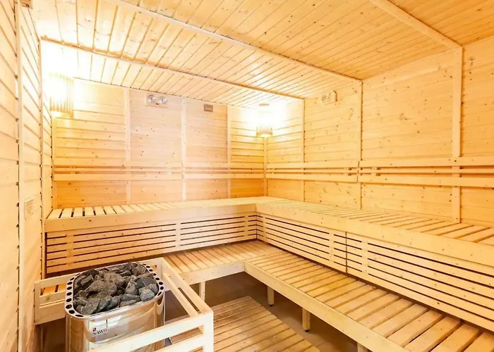 The Sweet Escape 1 Bedroom W Pool, Sauna, Gym And